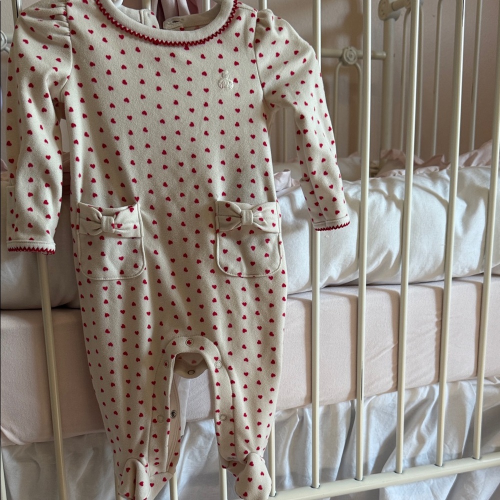 GAP Cream and Red Heart Kids Footie